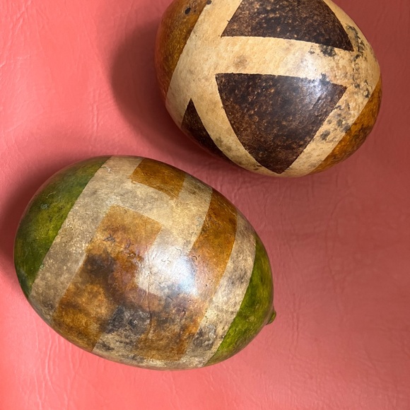 African Antique Hand Painted Natural Gourds Decorative Geometric Pattern Set / 3 - Picture 3 of 16